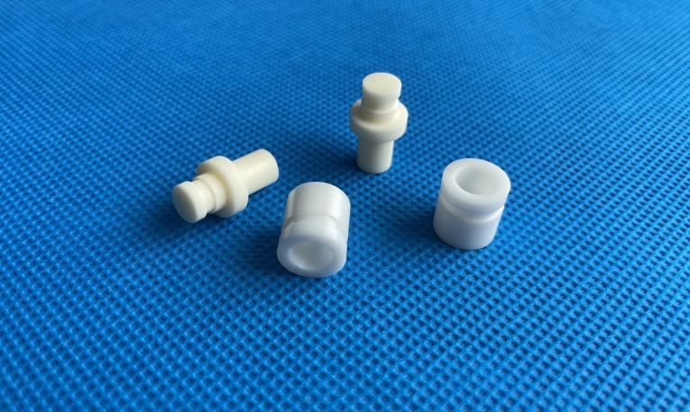 氧化鋁陶瓷結(jié)構(gòu)件的使用注意事項